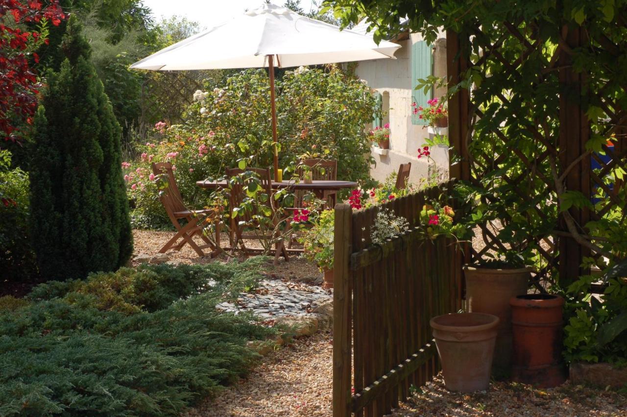 Le Logis Du Pressoir: 18th Century Loire Valley Estate with Heated Pool Les Bois-d'Anjou Exterior photo